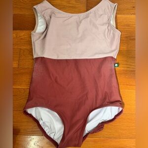 Luckyleo Two-Tone Sleeveless Leotard